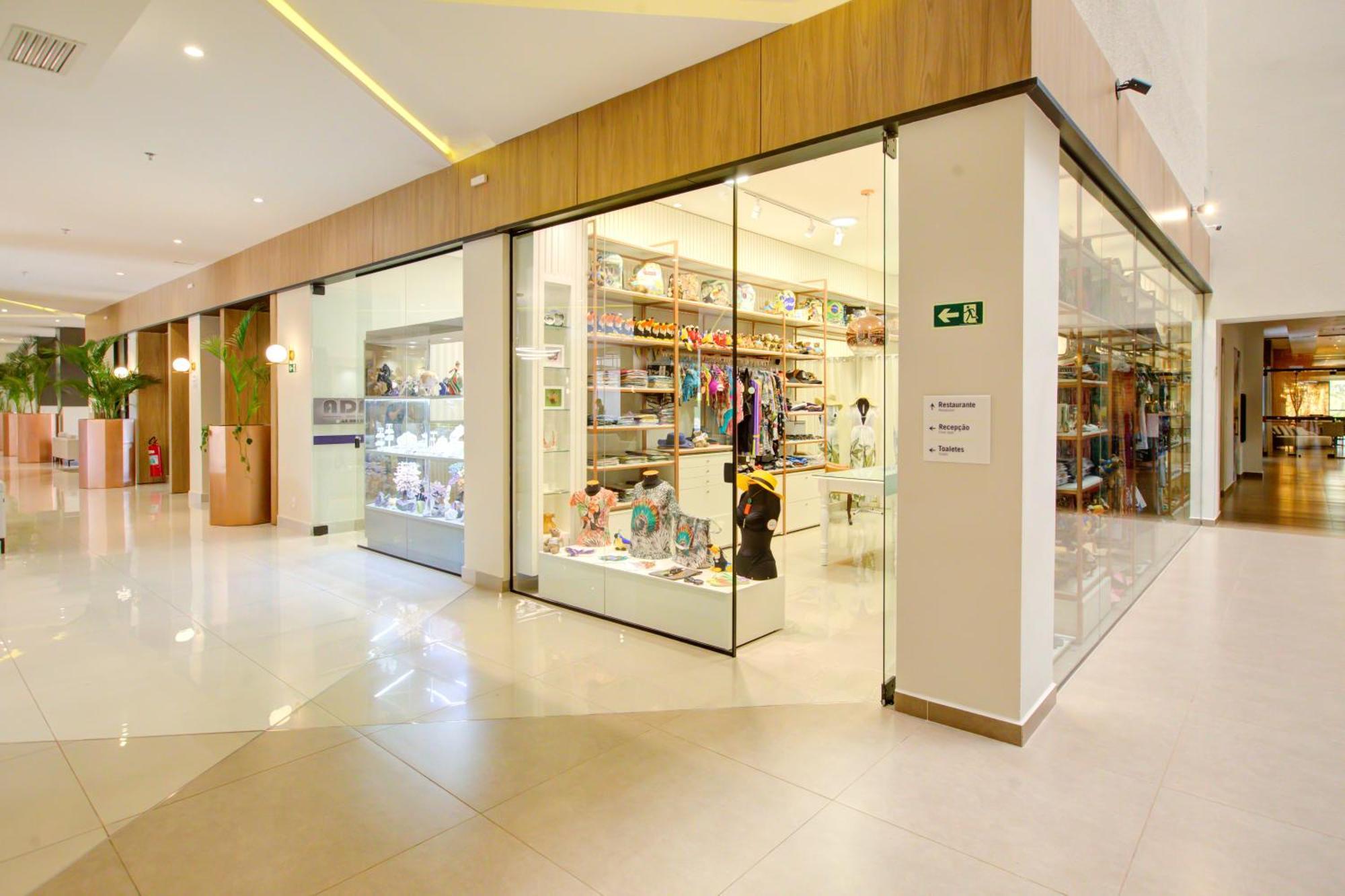 Doubletree By Hilton - Resort - Foz do Iguaçu Eksteriør bilde A shop in the shopping mall