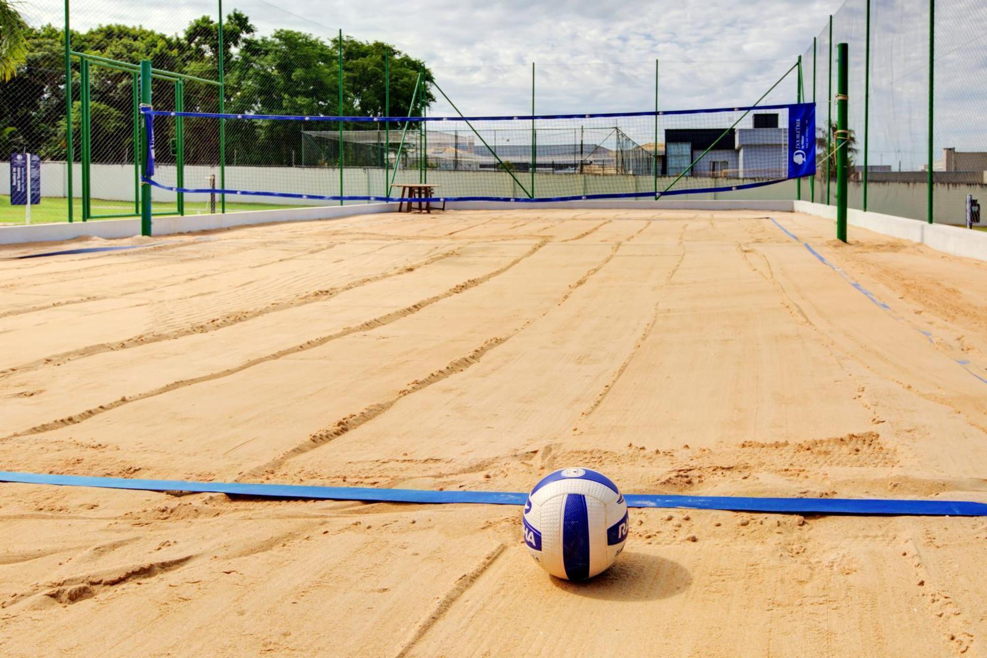 Doubletree By Hilton - Resort - Foz do Iguaçu Eksteriør bilde A beach tennis court