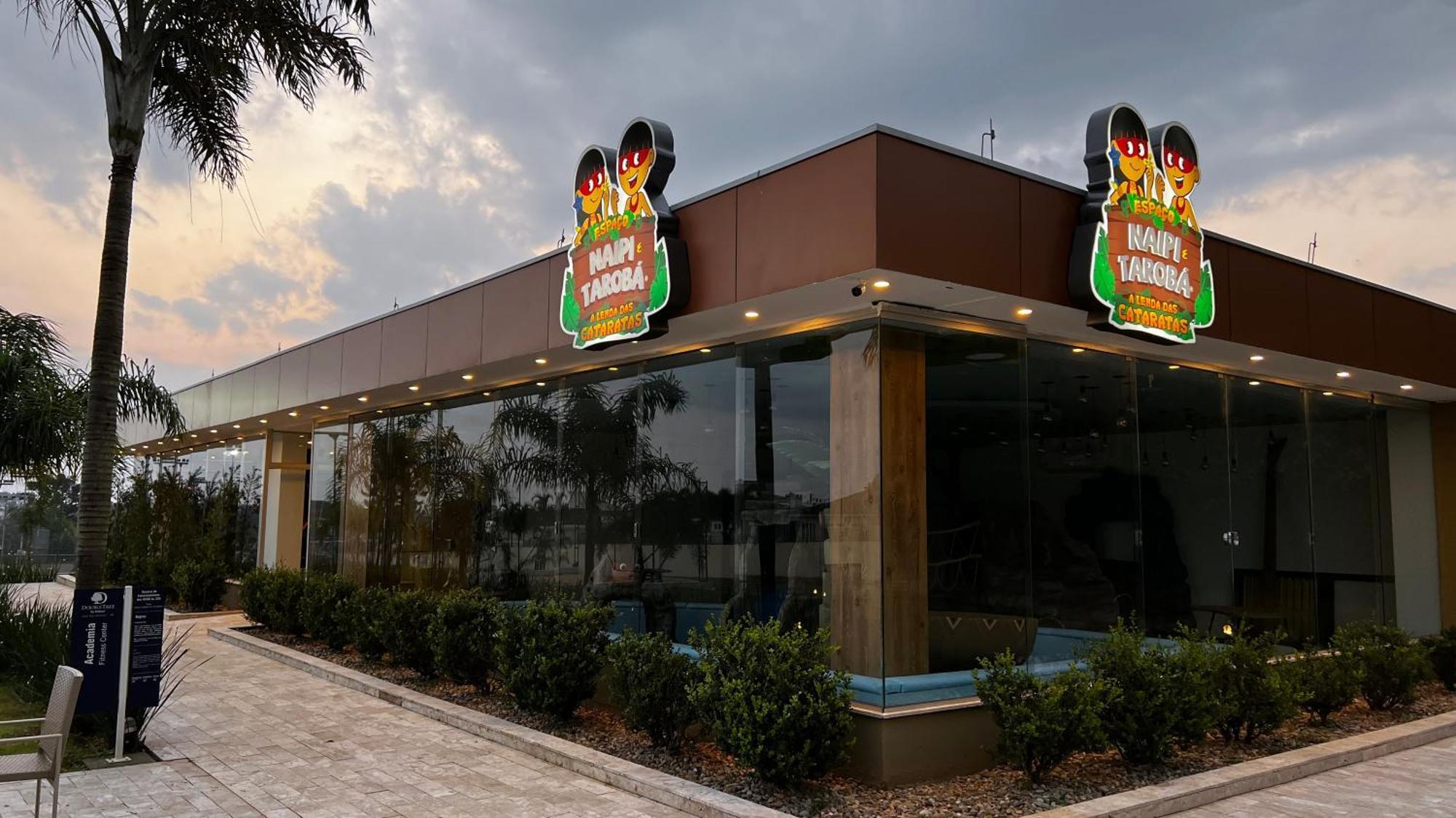 Doubletree By Hilton - Resort - Foz do Iguaçu Eksteriør bilde Burger King in the city of São José dos Campos, Brazil