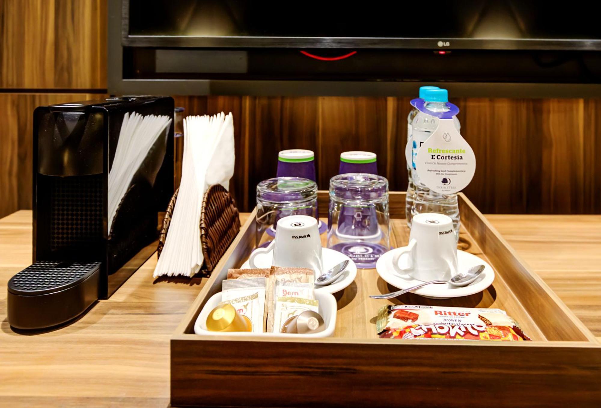 Doubletree By Hilton - Resort - Foz do Iguaçu Eksteriør bilde A typical hotel room tray